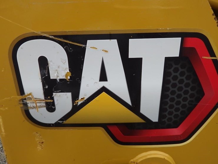 2014-caterpillar-226d3-image-23