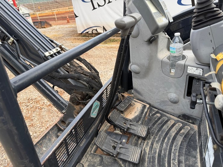 deere-35g-image-68