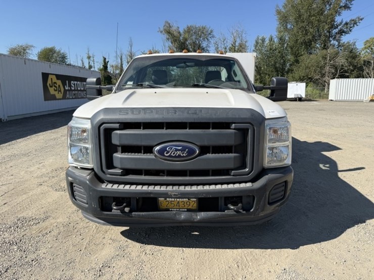 2012-ford-f350-image-8