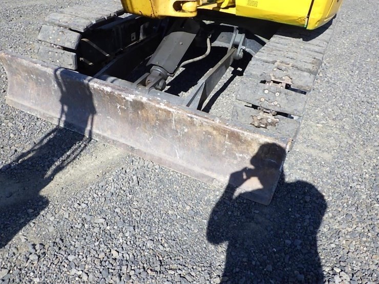 komatsu-pc88mr-10-image-19