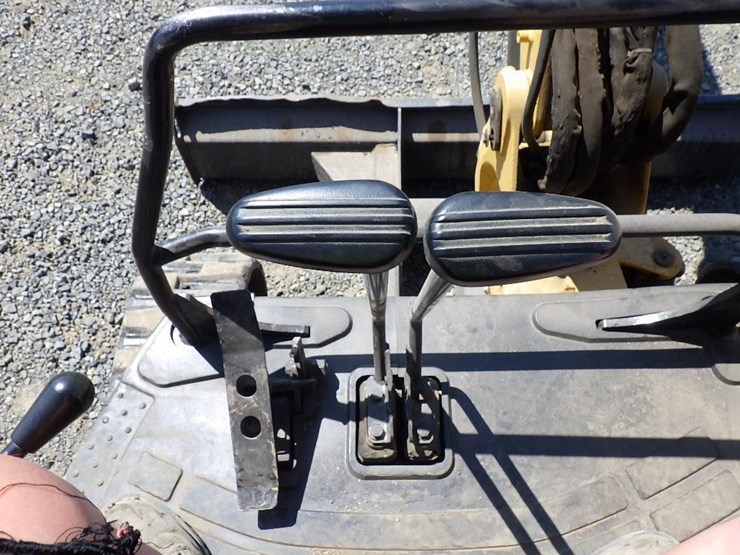 2017-caterpillar-304e2-cr-image-38