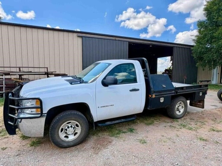 2007-chevrolet-2500hd-image-1