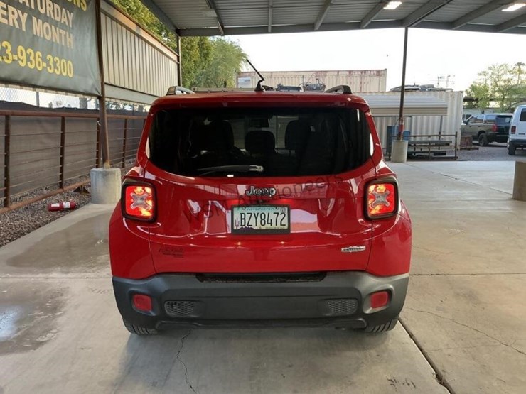 2016-jeep-renegade-image-6