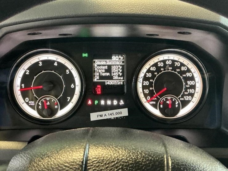 2016-dodge-1500-image-18