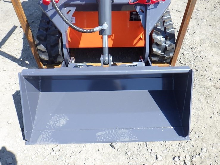 2026-tpm-t460-skid-steer-tracked-loader-image-5