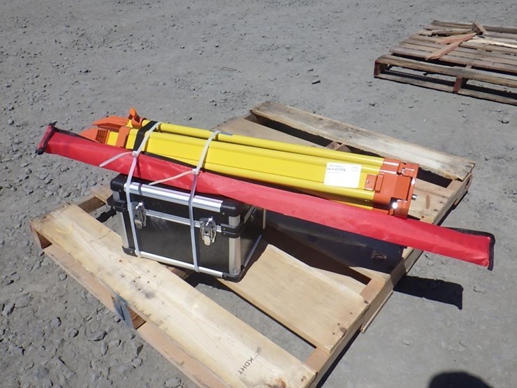 future-laser-level-image-1