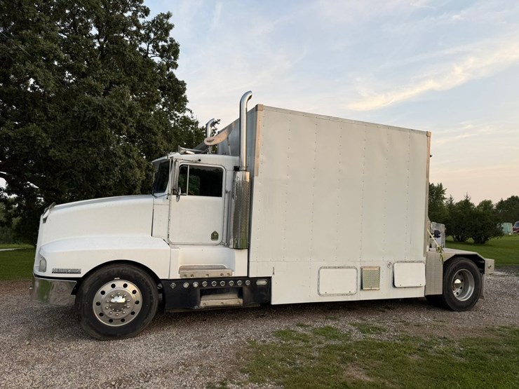 1989-kenworth-t600-image-4