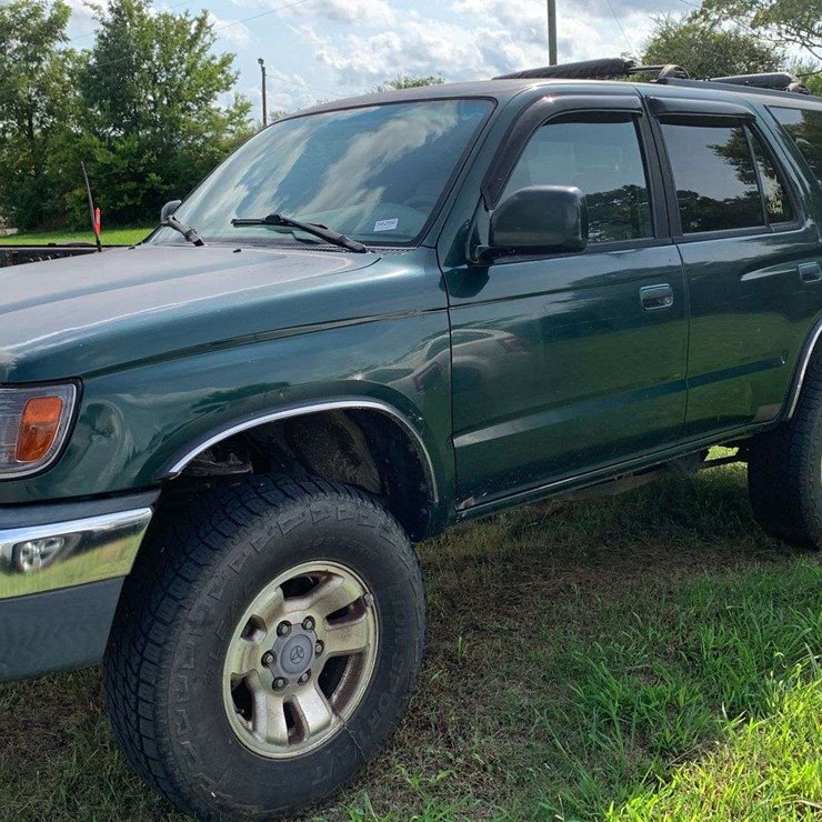 2000 TOYOTA 4 RUNNER