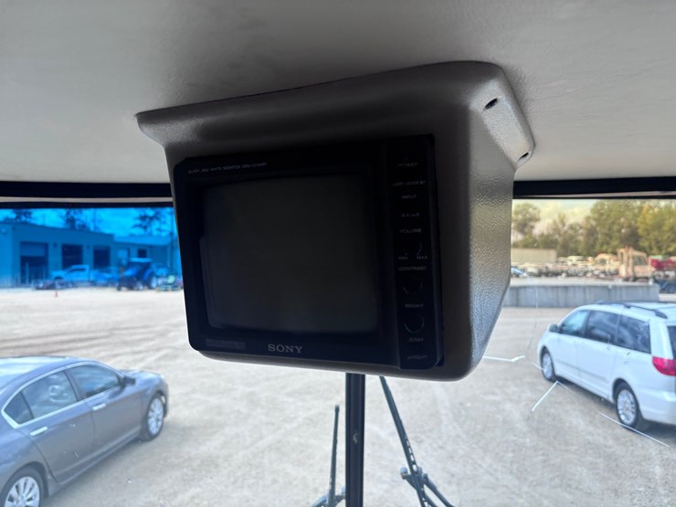 #1339-•-2001-holiday-rambler-endeavor-rv-image-29
