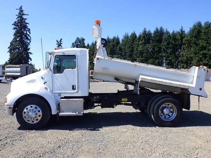 2006-kenworth-t300-image-2