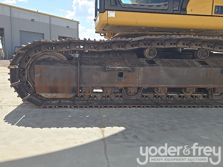caterpillar-336-image-10