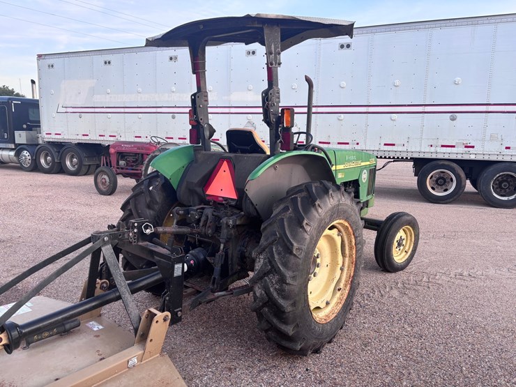 john-deere-5220-image-3