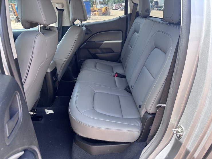 2020-chevrolet-colorado-image-5