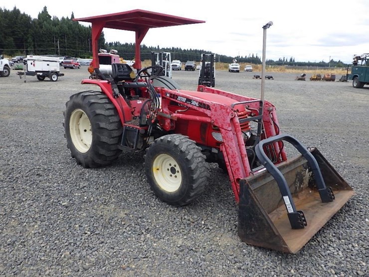 century-3647-tractor-loader-image-7