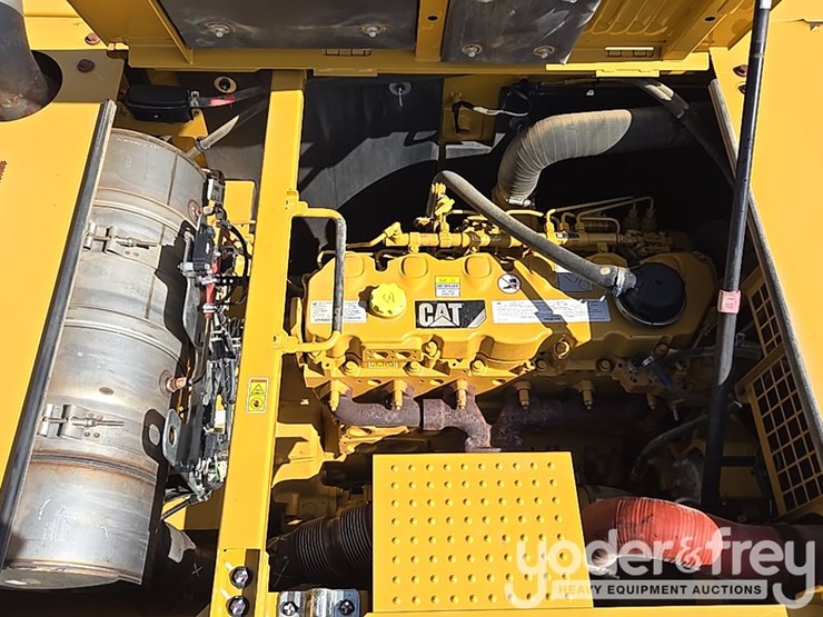 2019-caterpillar-336-image-53