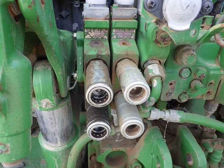john-deere-6115m-image-16