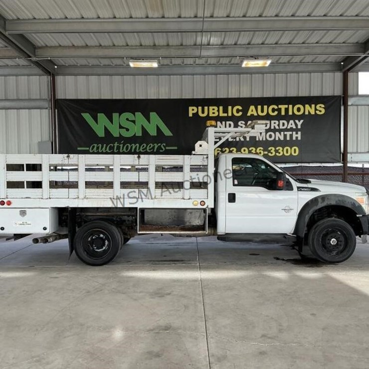 2011 FORD F550