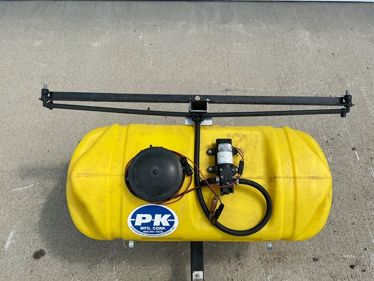 #5558-•-p-k-mfg.-corp.-tow-behind-broadcast-sprayer-image-5