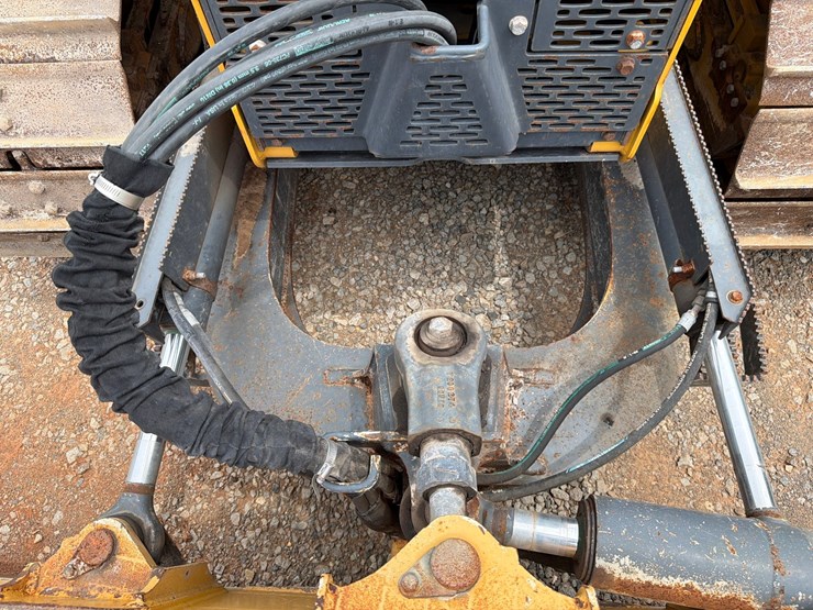 deere-650k-lgp-image-31