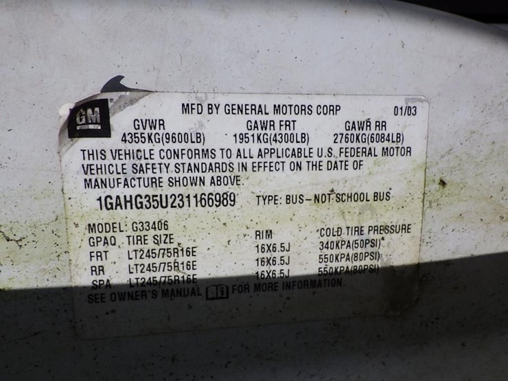 2003-chevrolet-3500-image-25