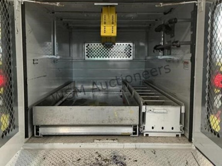 2019-ford-f350-image-9