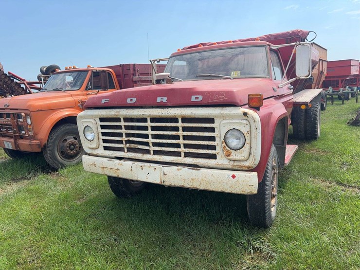 1974-ford-f600-image-2