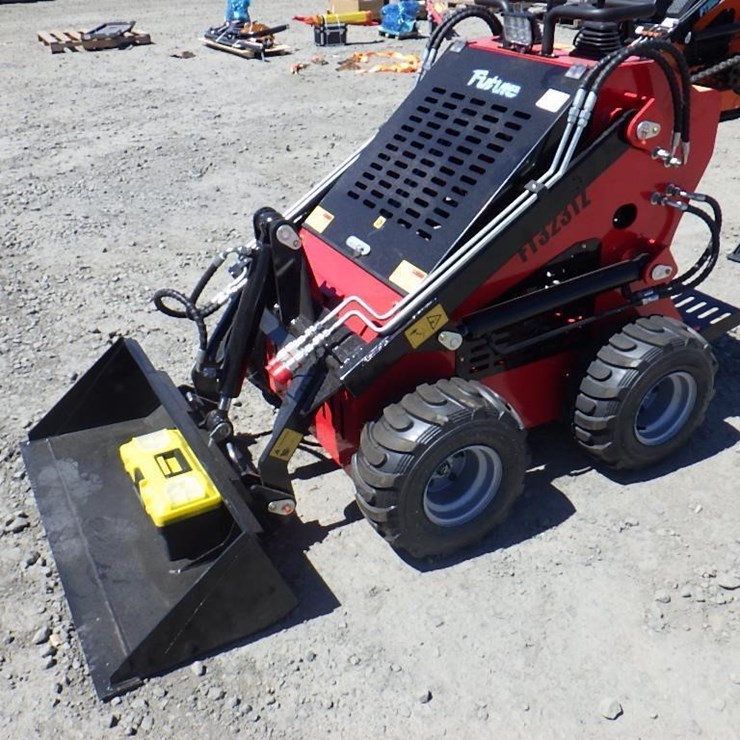 2026 Future 323TZ Skid Steer Loader