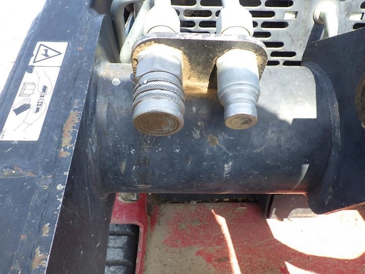 toro-22324-skid-steer-tracked-loader-image-10