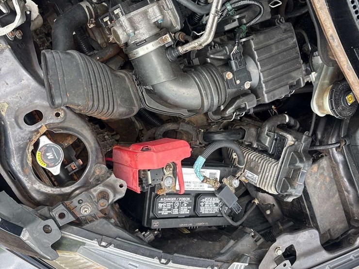 2015-honda-fit-ex-sedan-image-16