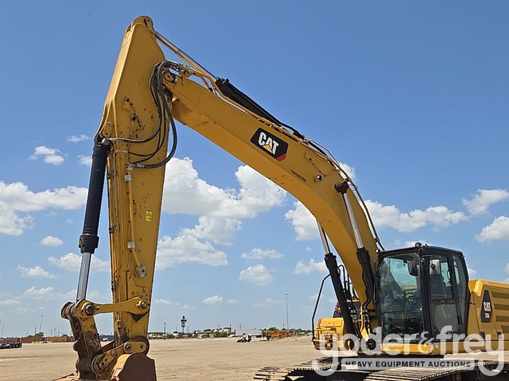 caterpillar-336-image-24