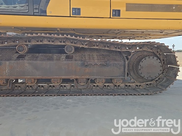 caterpillar-336-image-11