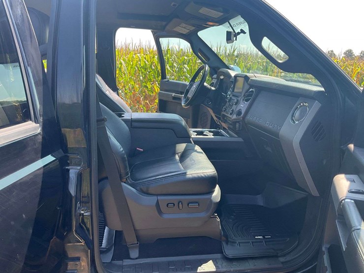 2016-ford-f250-lariat-image-19