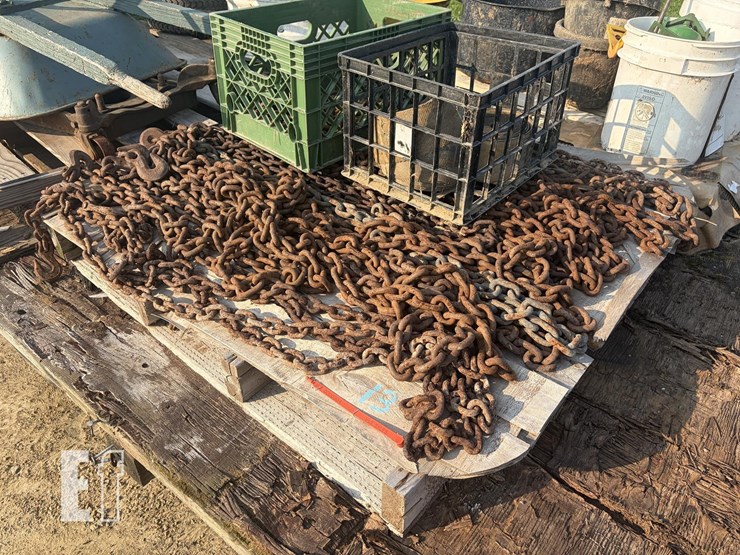 equipment-chains-image-1