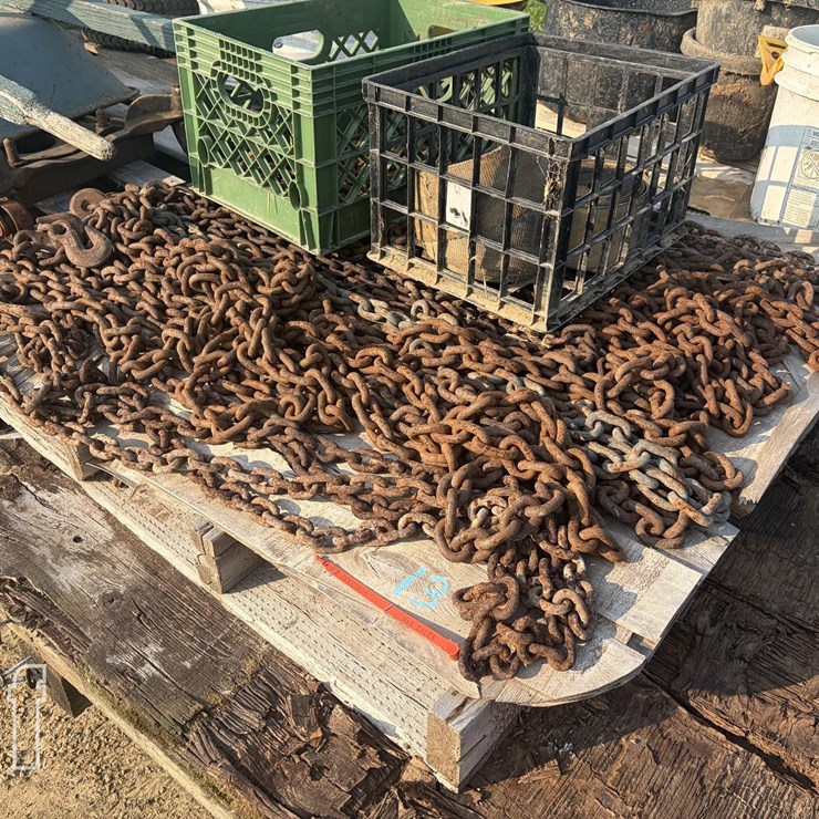EQUIPMENT CHAINS