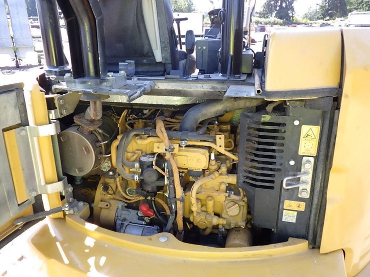 2017-caterpillar-304e2-cr-image-30