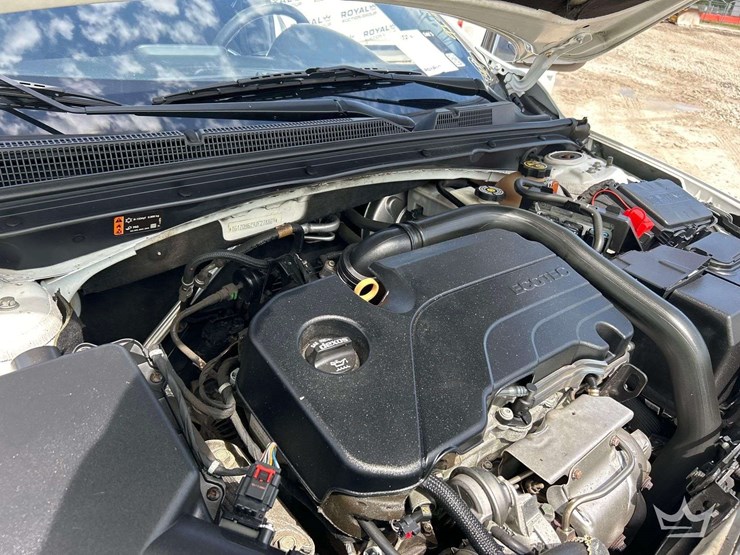 2018-chevrolet-malibu-sedan-image-10
