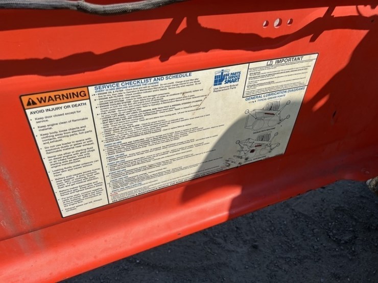 2017-bobcat-s550-image-17