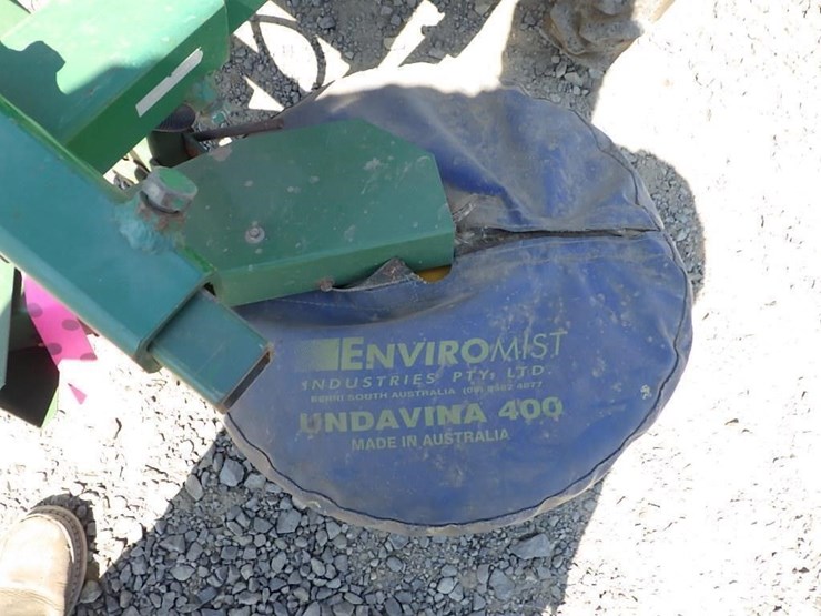 john-deere-4100-image-10