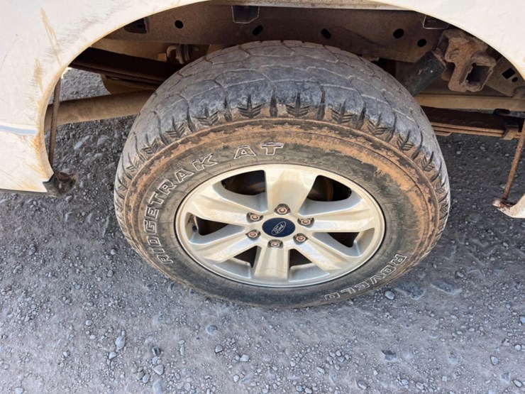 2010-ford-f150-xlt-image-10