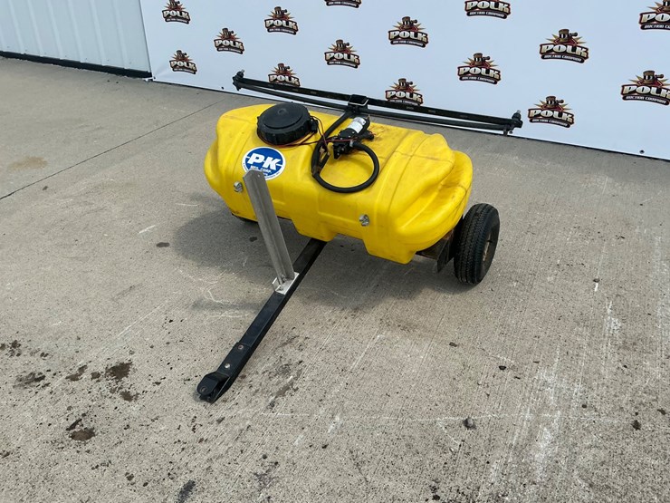 #5558-•-p-k-mfg.-corp.-tow-behind-broadcast-sprayer-image-2