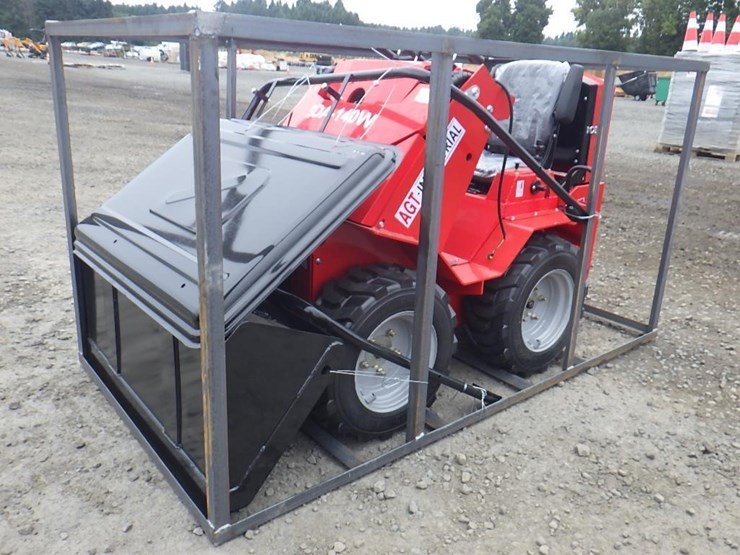 2026-agt-sda-140w-skid-steer-loader-image-1