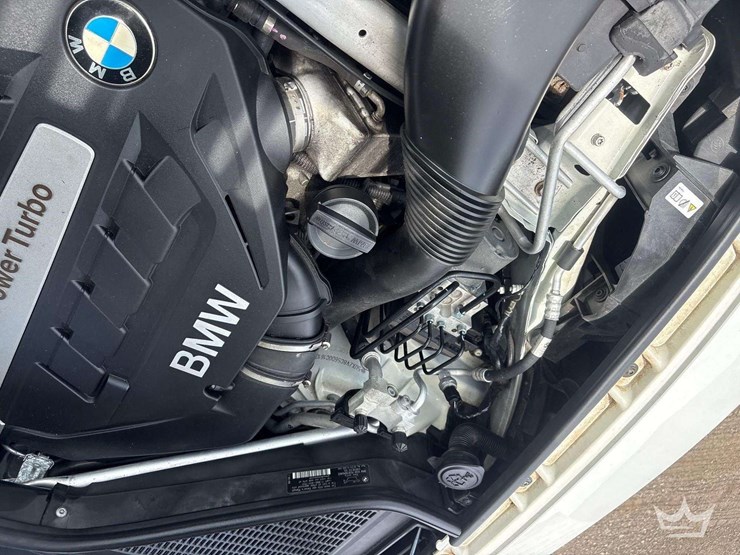 2013-bmw-x5-image-9