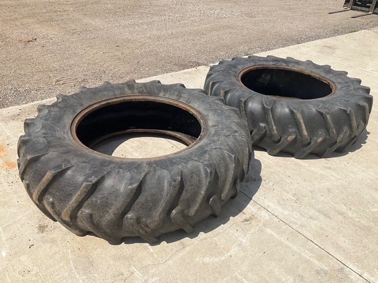 #5559-•-(2)-co-op-18.4-34-agricultural-tractor-tires-image-3