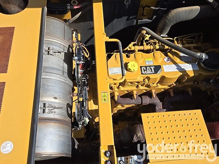 2019-caterpillar-336-image-54