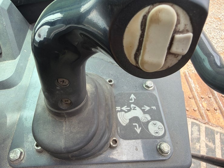 deere-650k-lgp-image-43