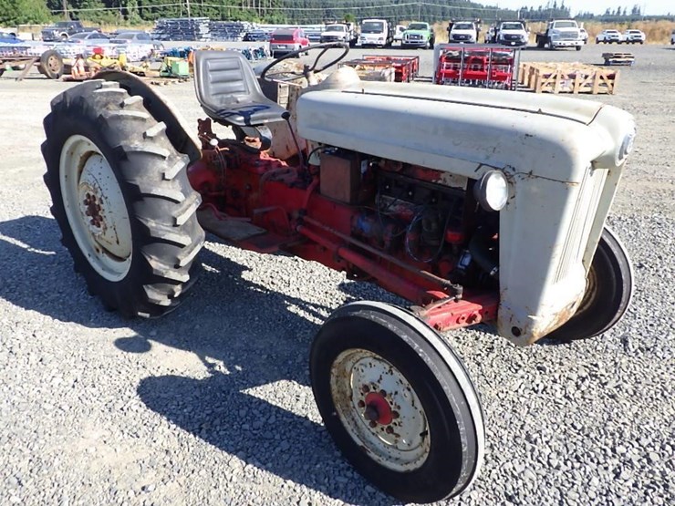 ford-tractor-image-7