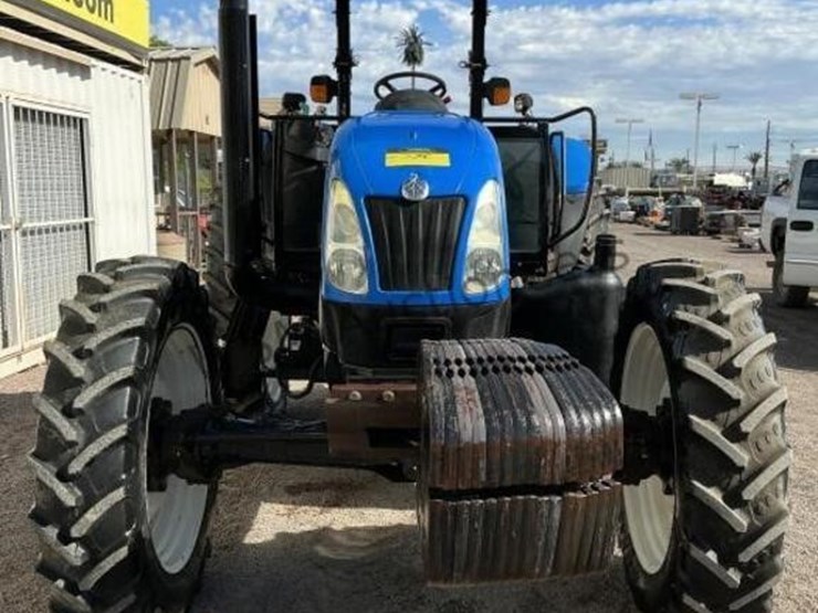 new-holland-ls125a-ag-tractor-image-3
