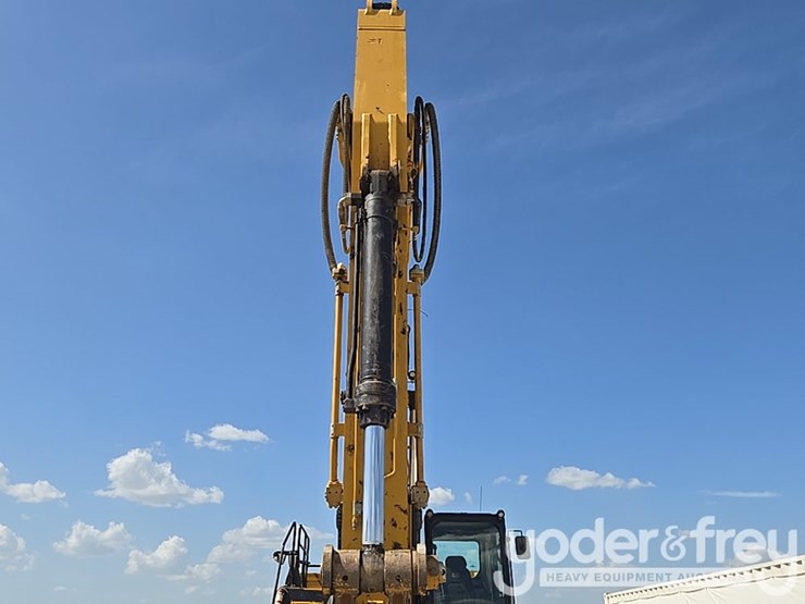 caterpillar-336-image-28