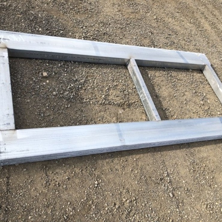 Unused 3ft x 7ft Forklift Pallet.