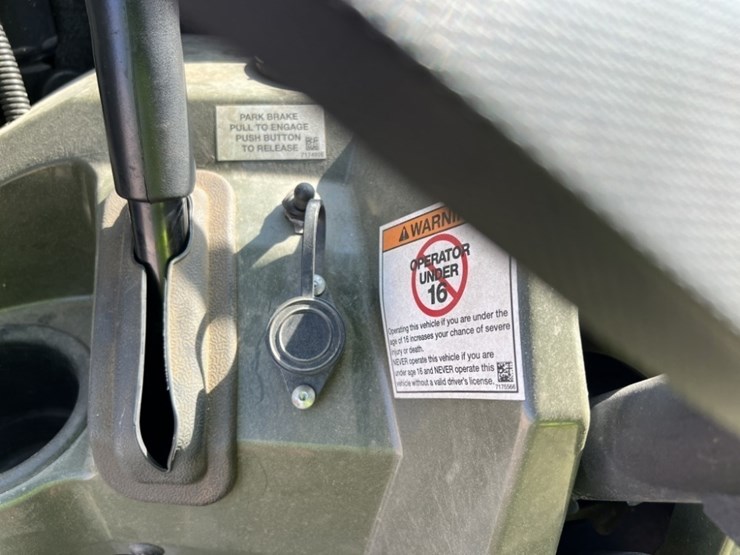 2011-polaris-ranger-image-19